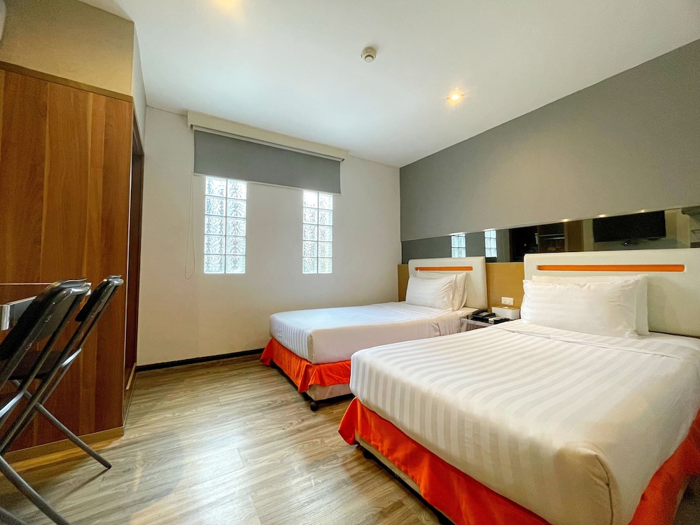 Arawana Express Phrom Phong (ex. Icheck Inn Regency Sukhumvit) 20/52
