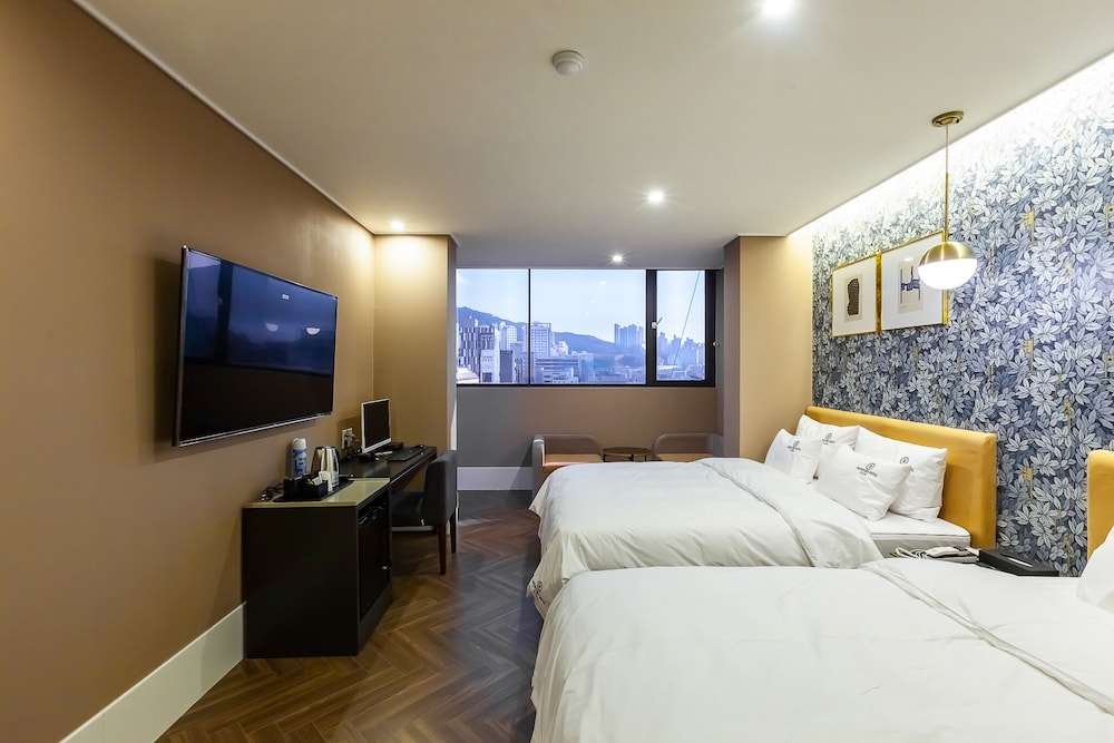 Browndot Hotel Sasang Renecite 20/50