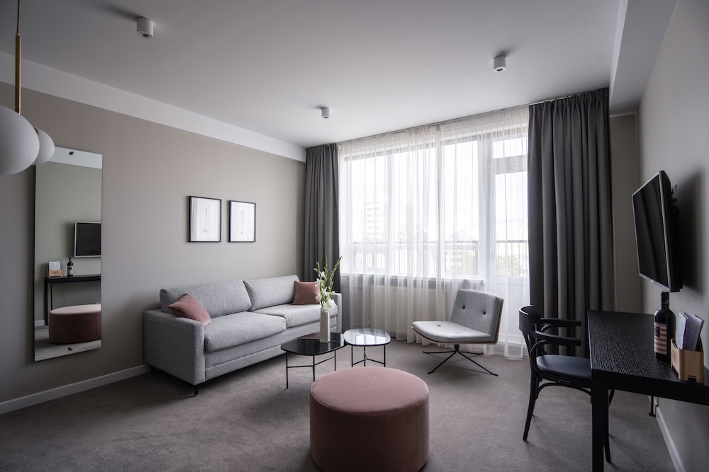 Reykjavik Residence Hotel 53/75