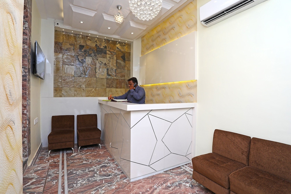 Oyo 15617 Abi's Inn 4/50