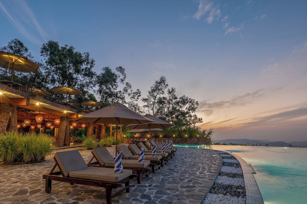 Dream Cliff Mountain Resort 54/61