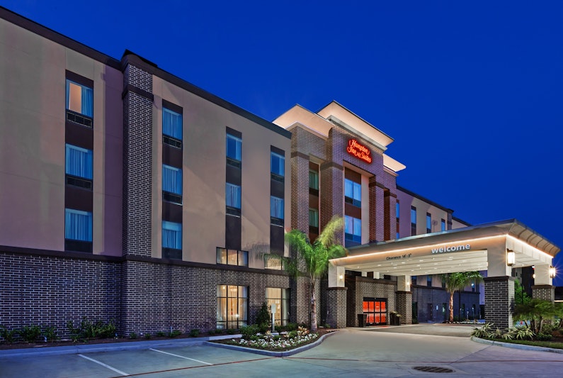Hampton Inn & Suites Houston I-10 West Park Row 40/42