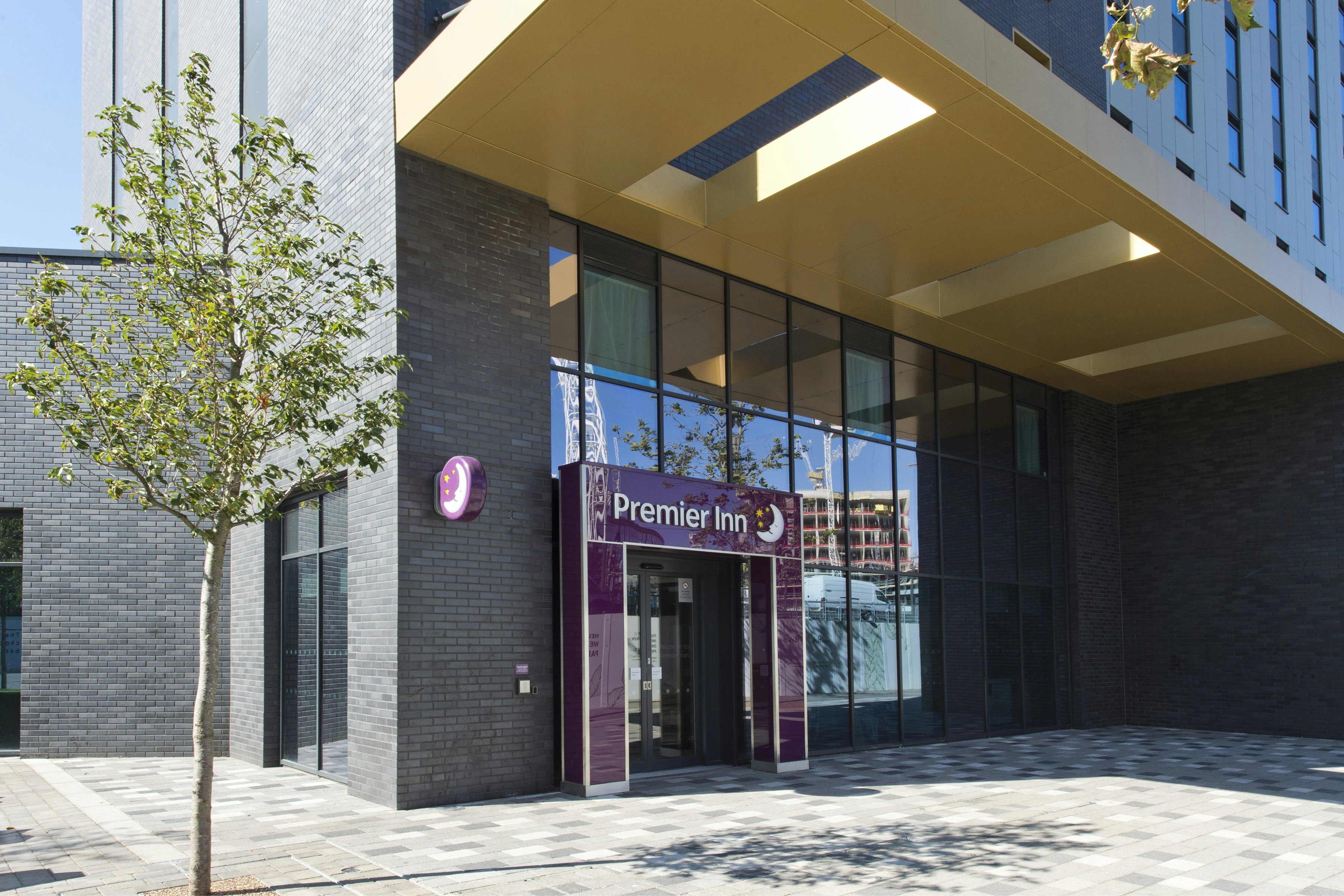 Premier Inn London Wembley Stadium 35/40