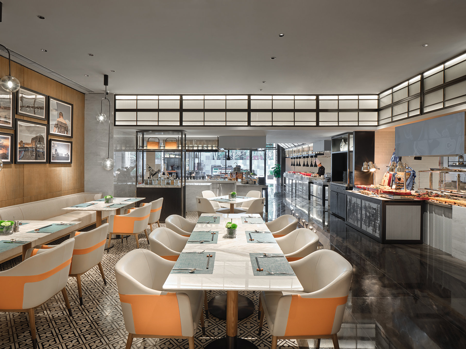 Crowne Plaza Hohhot City Center 64/76