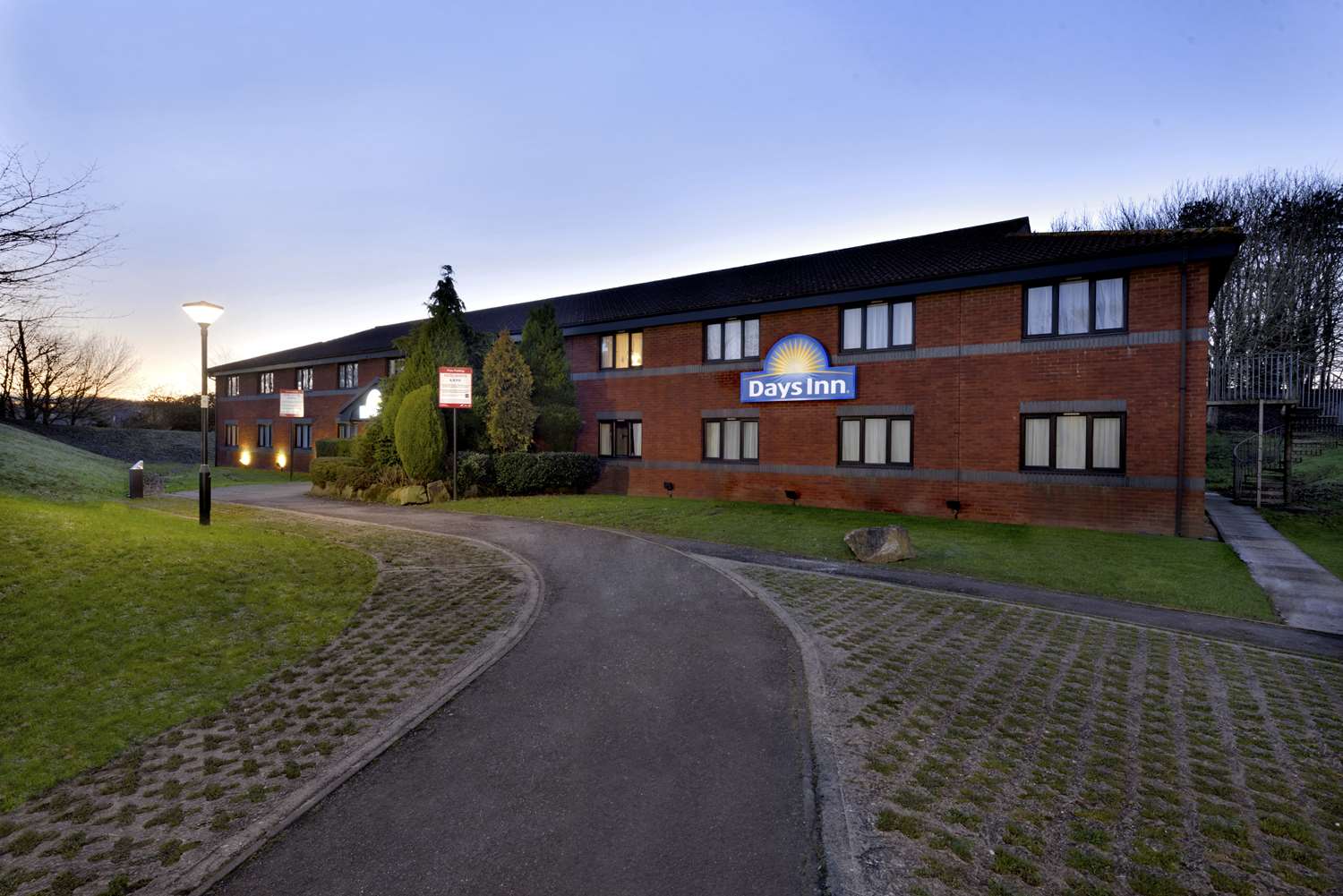 Days Inn By Wyndham Membury M4 8/11