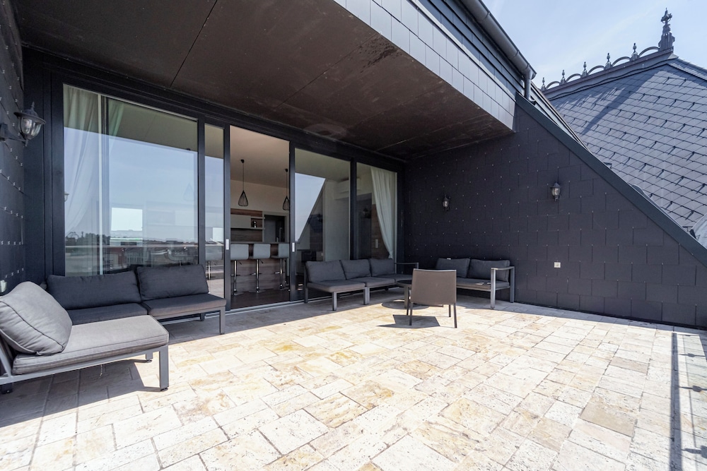 Utto Luxury Suites 30/54