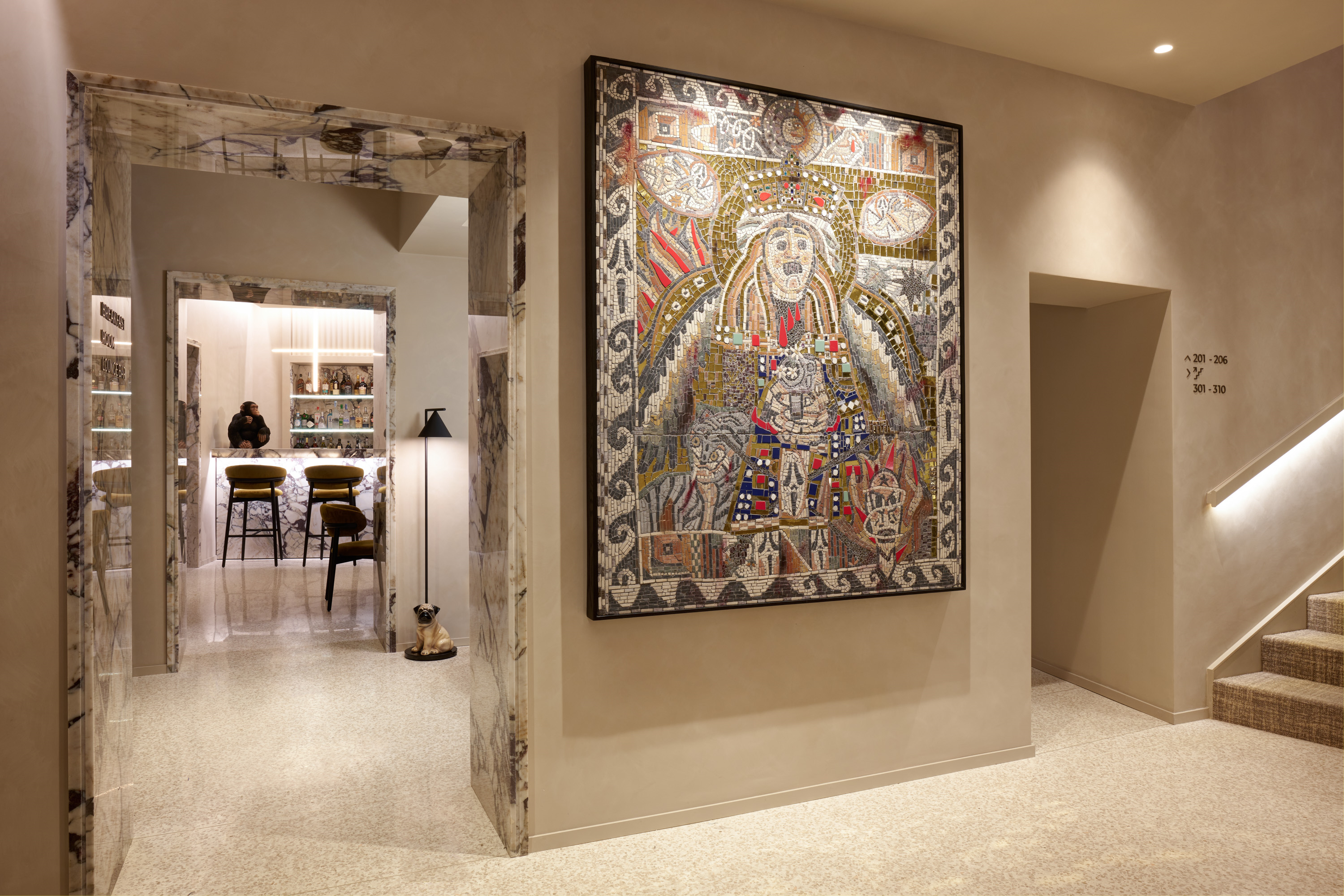 Borghese Contemporary hotel 7/26