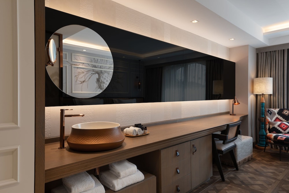 Burdock Hotel Istanbul, Autograph Collection 47/50