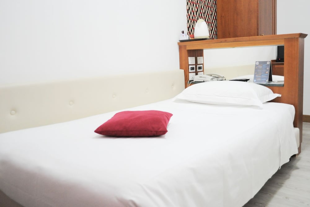 Hotel Maggiore Bologna 14/63