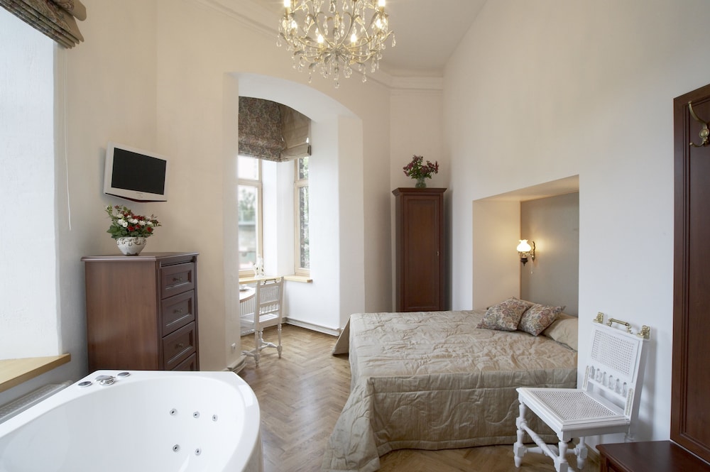 Florens Boutique Hotel 30/40
