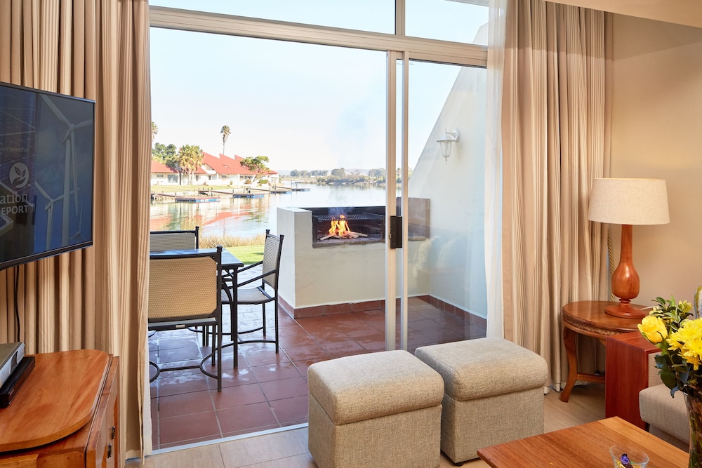Port Owen Marina 26/50
