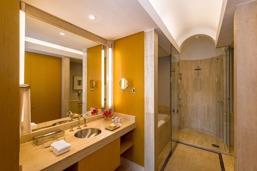 Grand Hyatt Sao Paulo 68/70