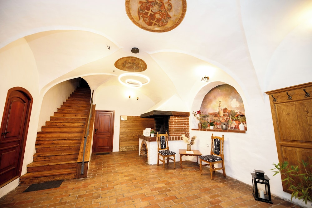Hotel-Restaurant Svamberský Dum 15/83