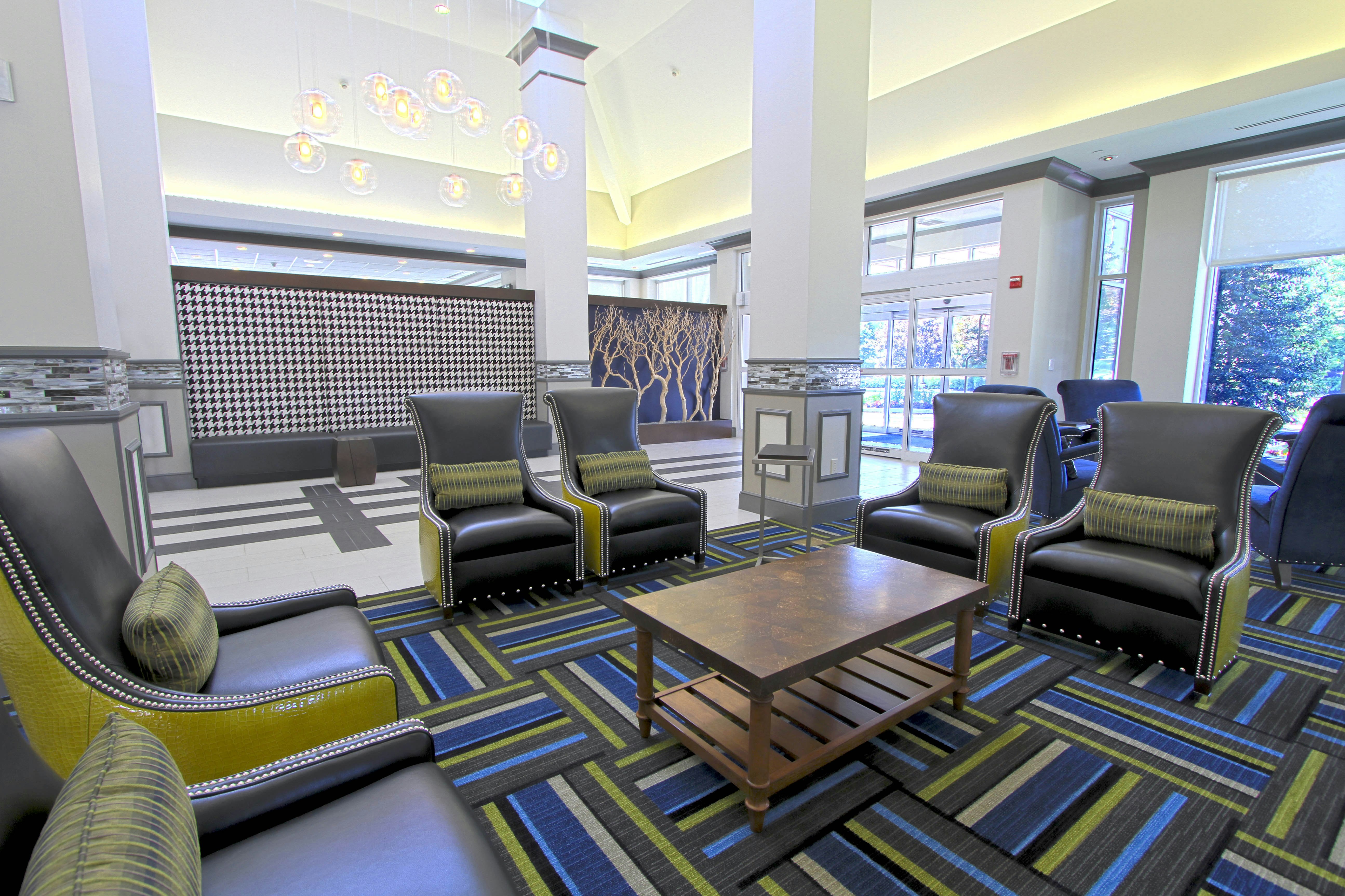 Hilton Garden Inn Westbury 11/25