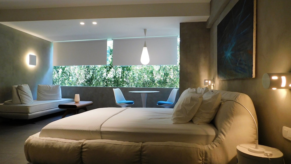 101 Adrianou Luxury Urban Stay 9/31