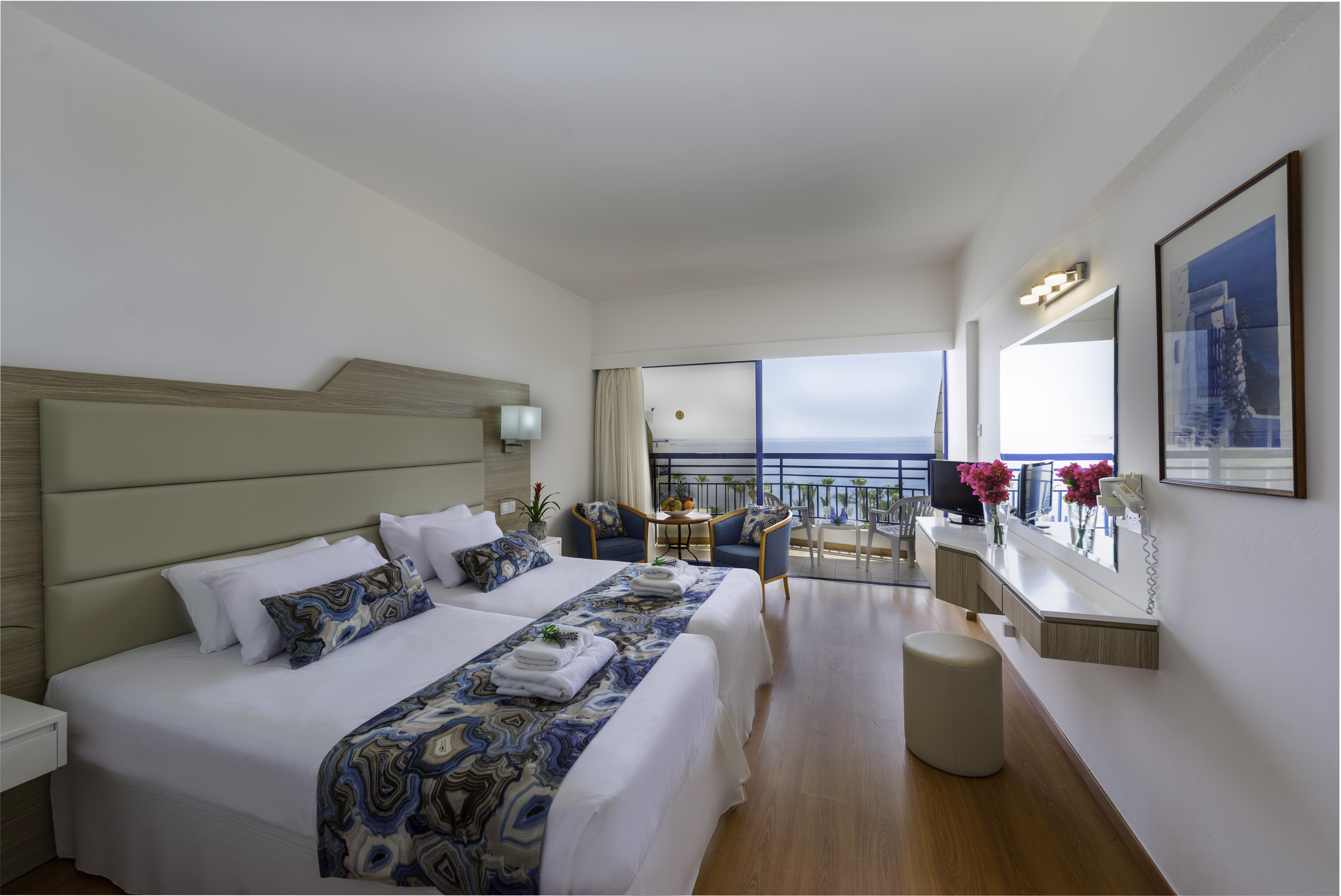 Standard, Sea View, Balcony or Terrace