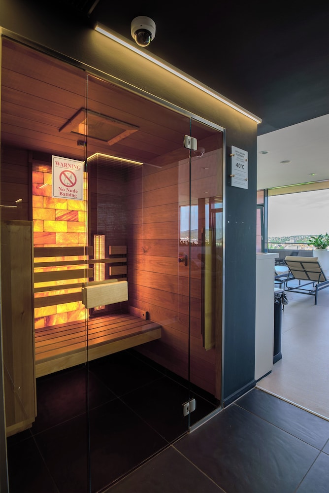 Hotel Sopron 37/73