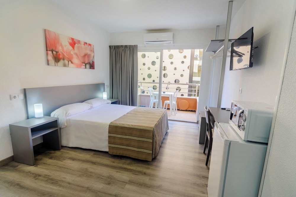Hostal Anna Benidorm 14/34