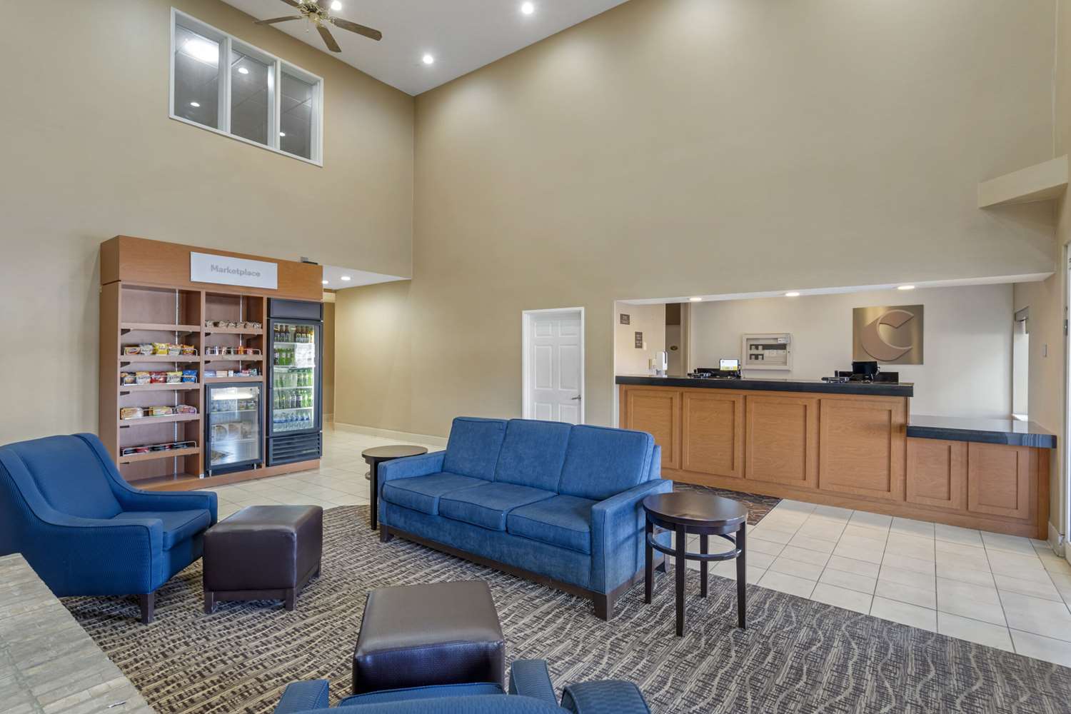 lounge