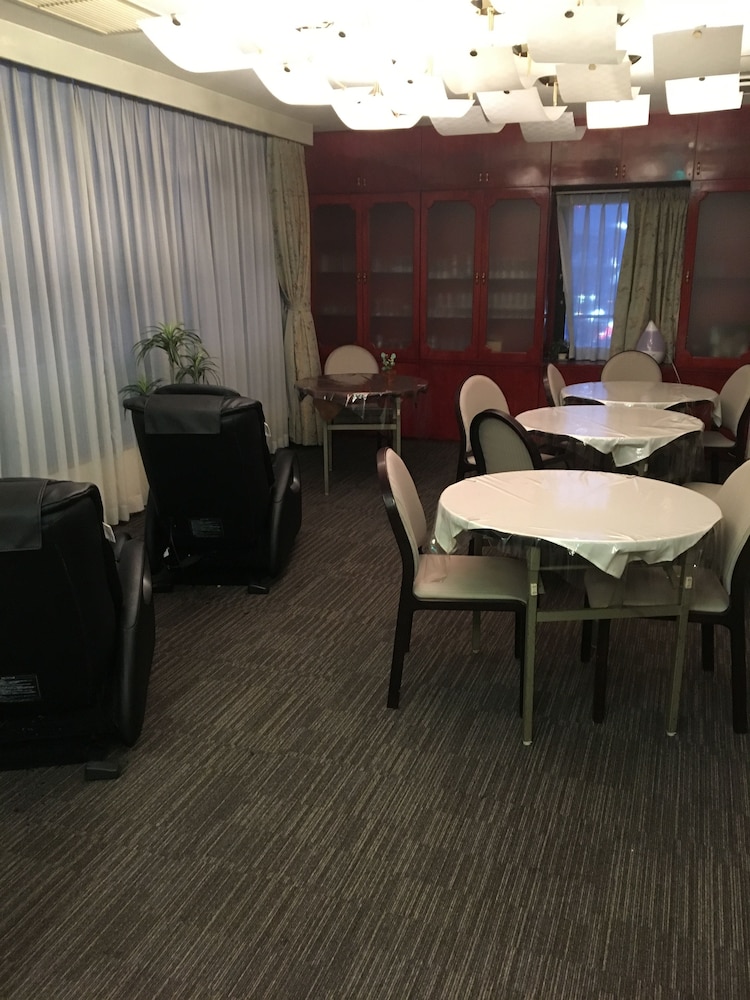 Hotel Crown Hills Matsuyama 26/37