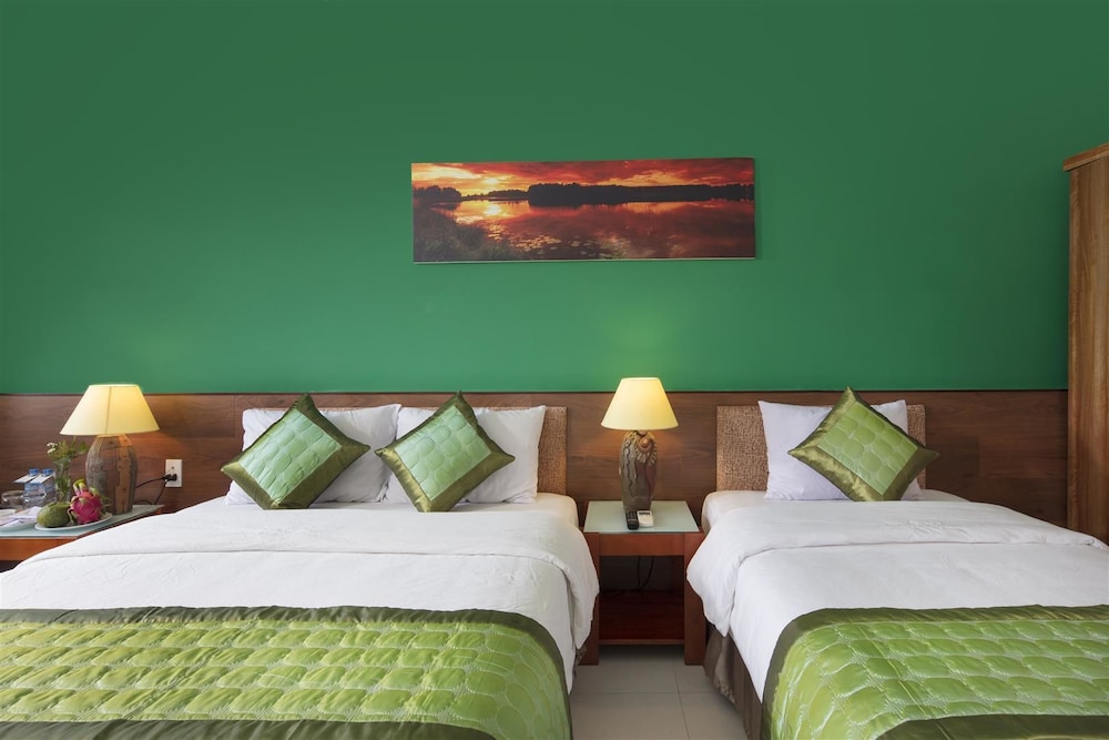 Sai Gon Phong Nha Hotel 6/28