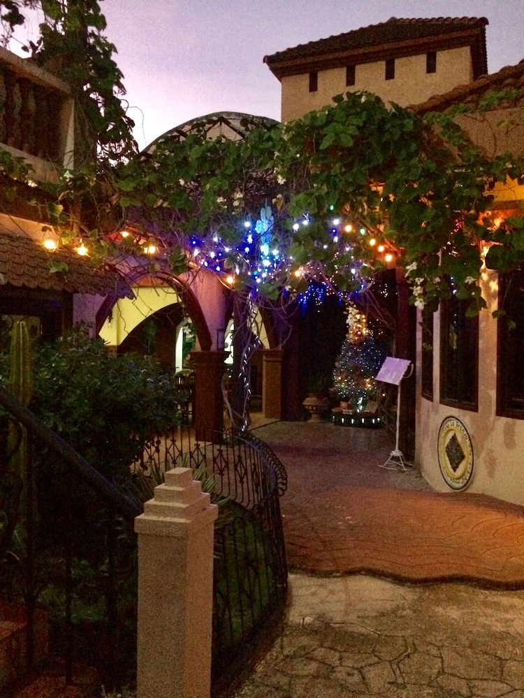 Casa La Granja 32/40