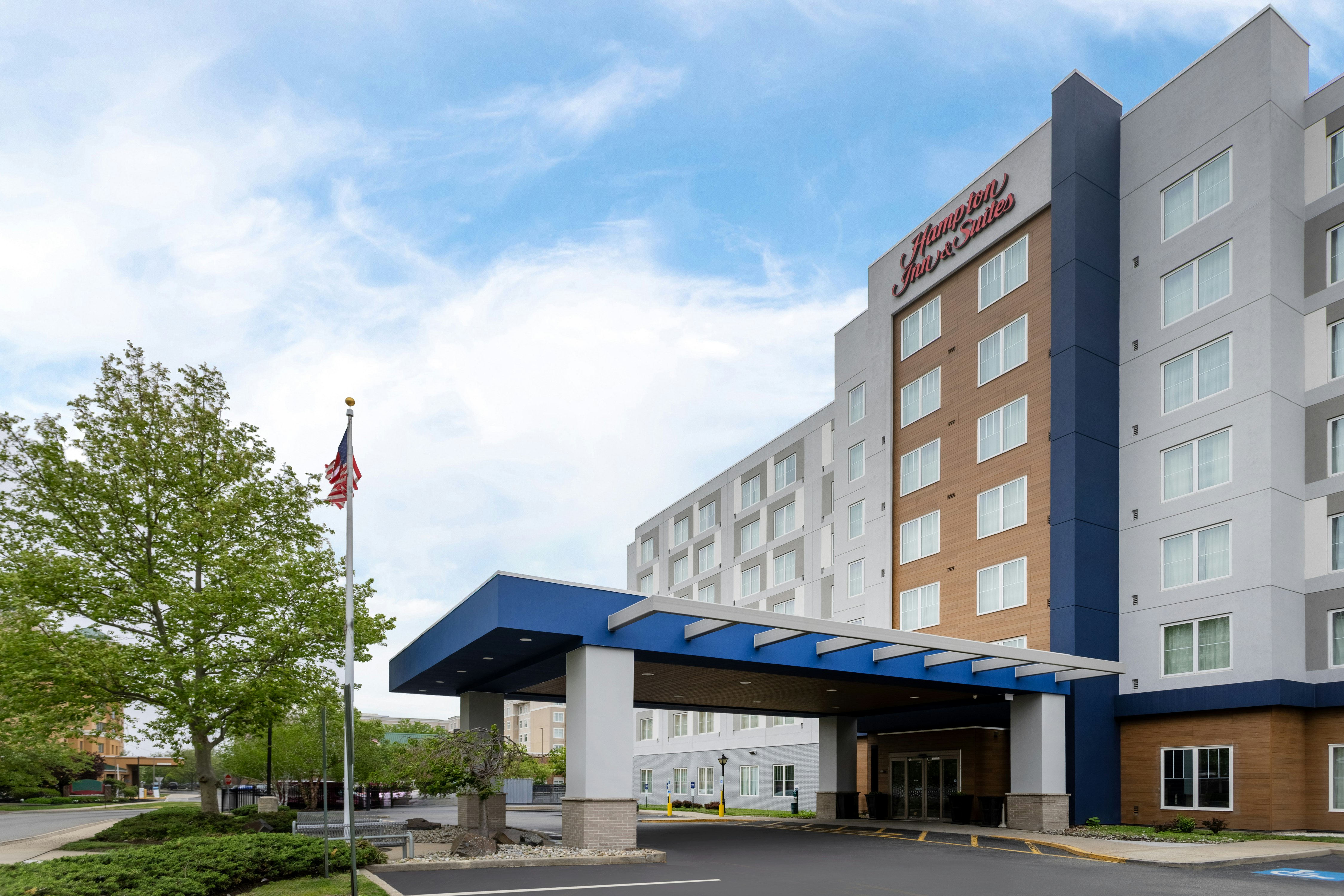 Hampton Inn and Suites Newark Airport Elizabeth 4/21