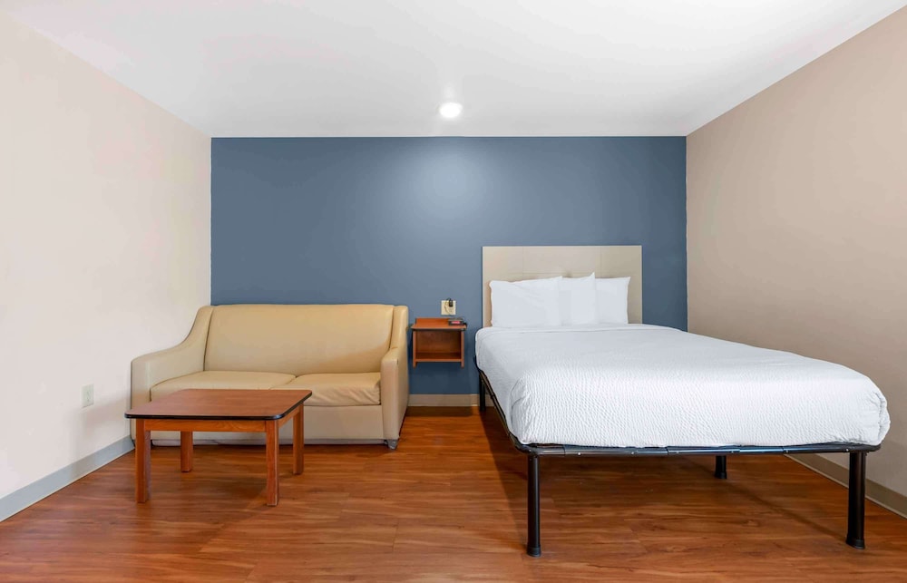 Extended Stay America Select Suites - Jacksonville - North 12/42