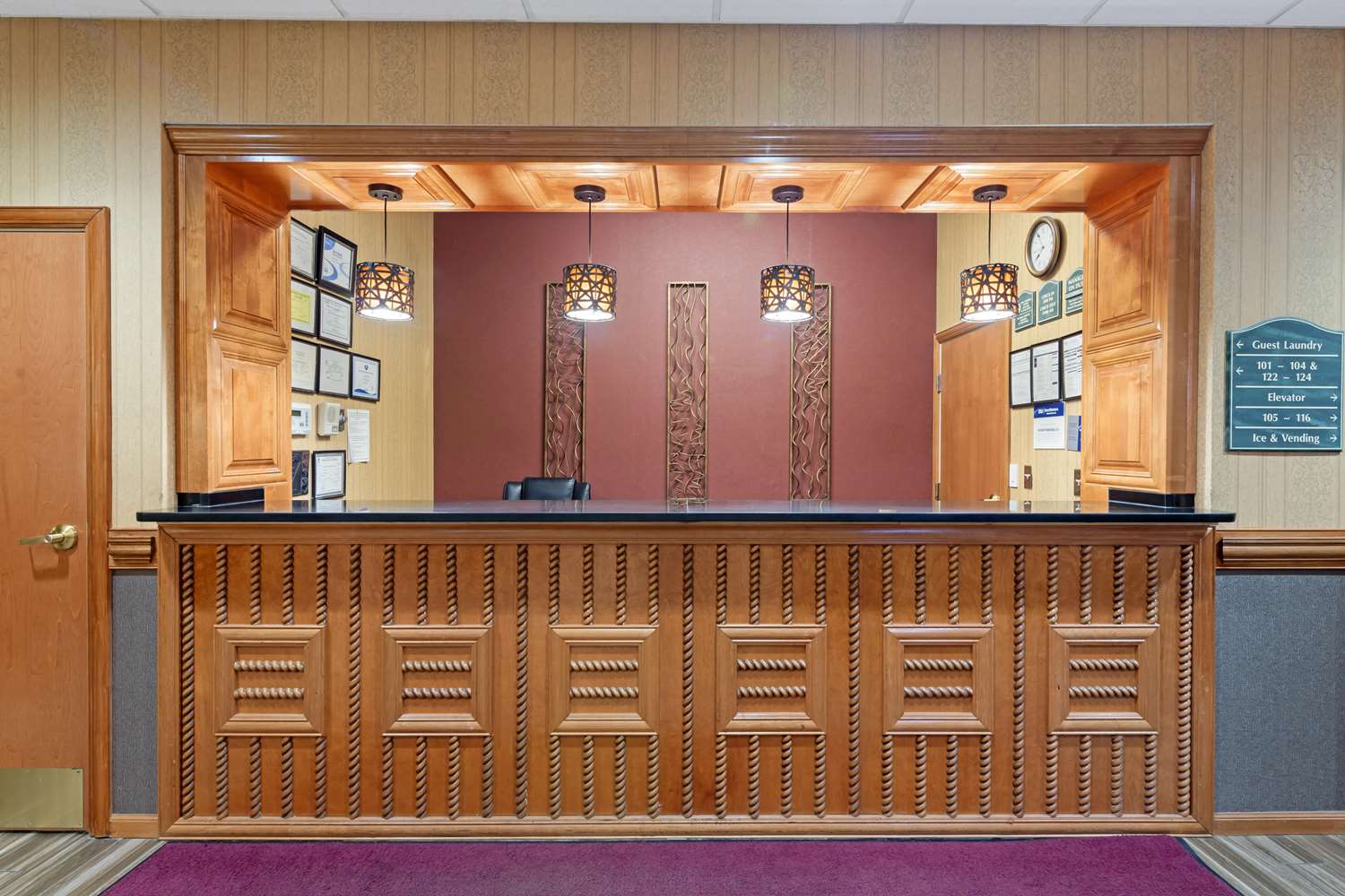 Best Western Plus Bradbury Inn & Suites 6/39