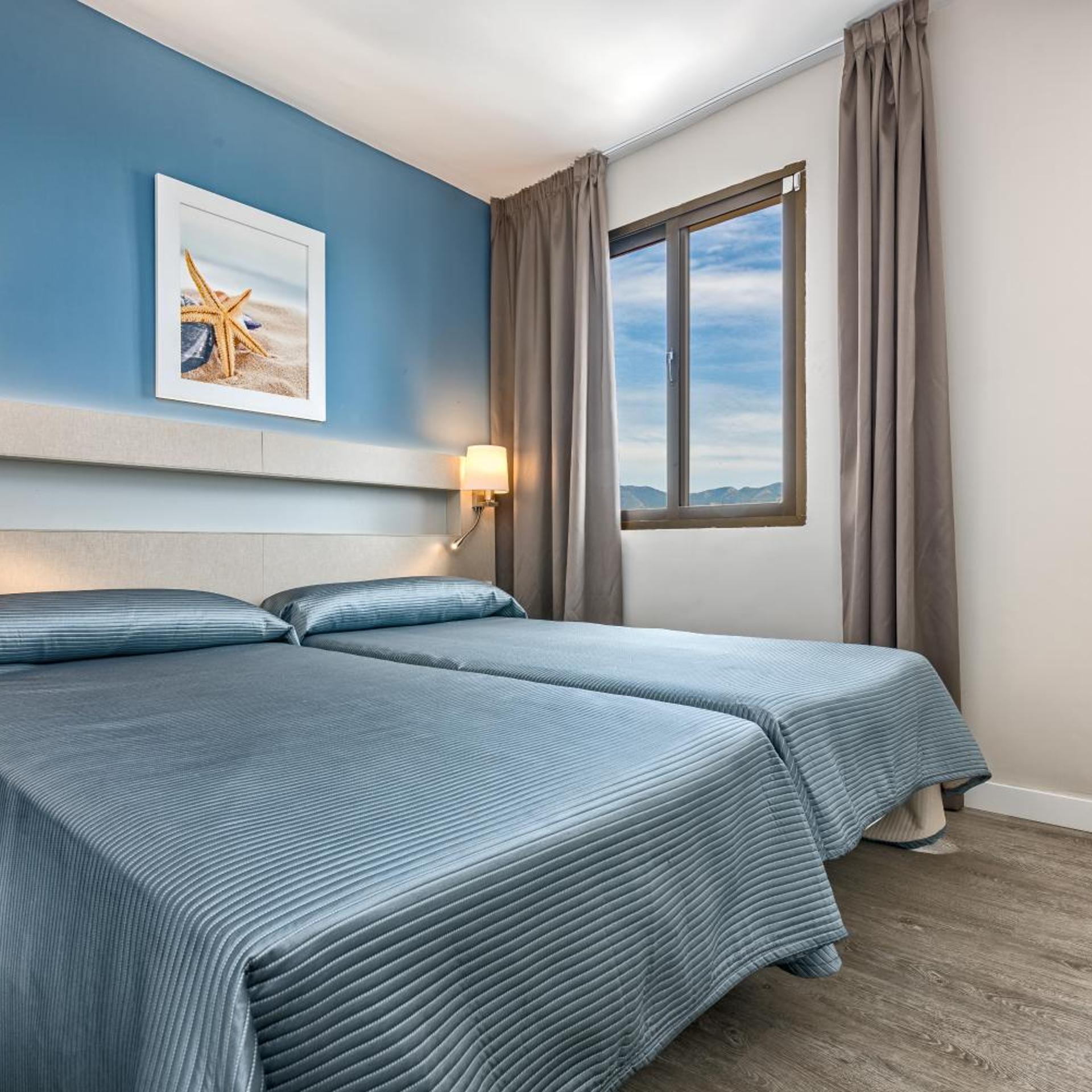 1 Bedroom, Apartment, Sofa