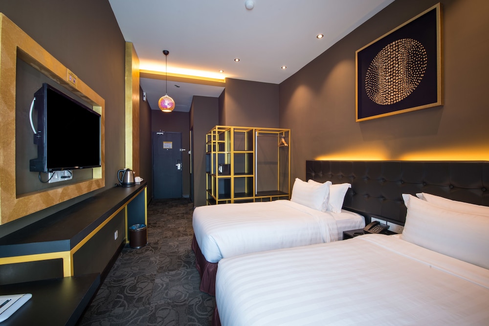 SUPERIOR, TWIN BEDS