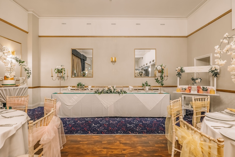 Muthu Westcliff Hotel 8/50