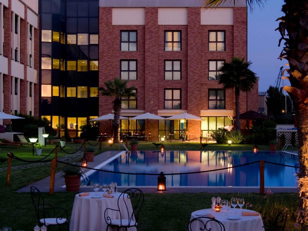 Mercure Rome Leonardo Da Vinci Airport in FIUMICINO
