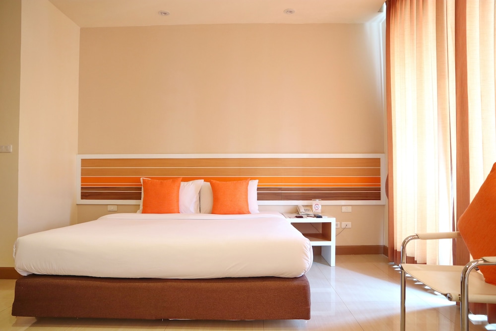 Imm Hotel Thaphae Chiang Mai 36/70