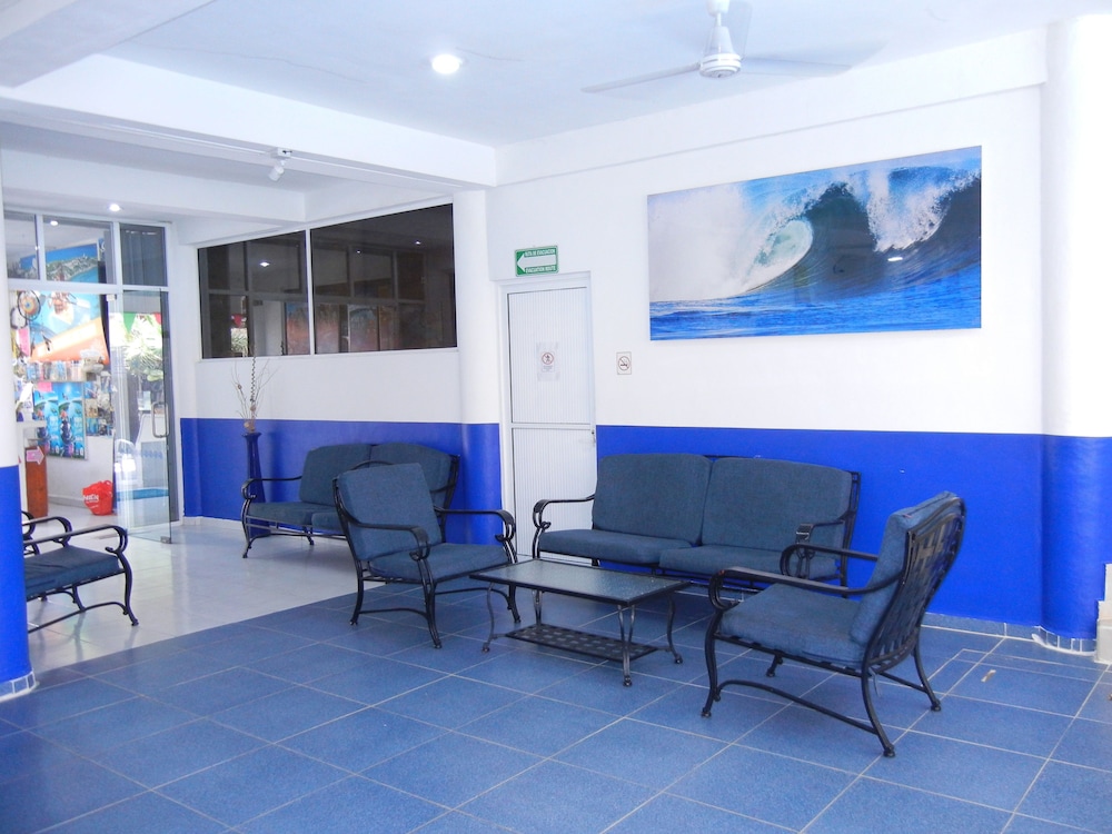 Hotel Plaza Almendros, Isla Mujeres 24/39