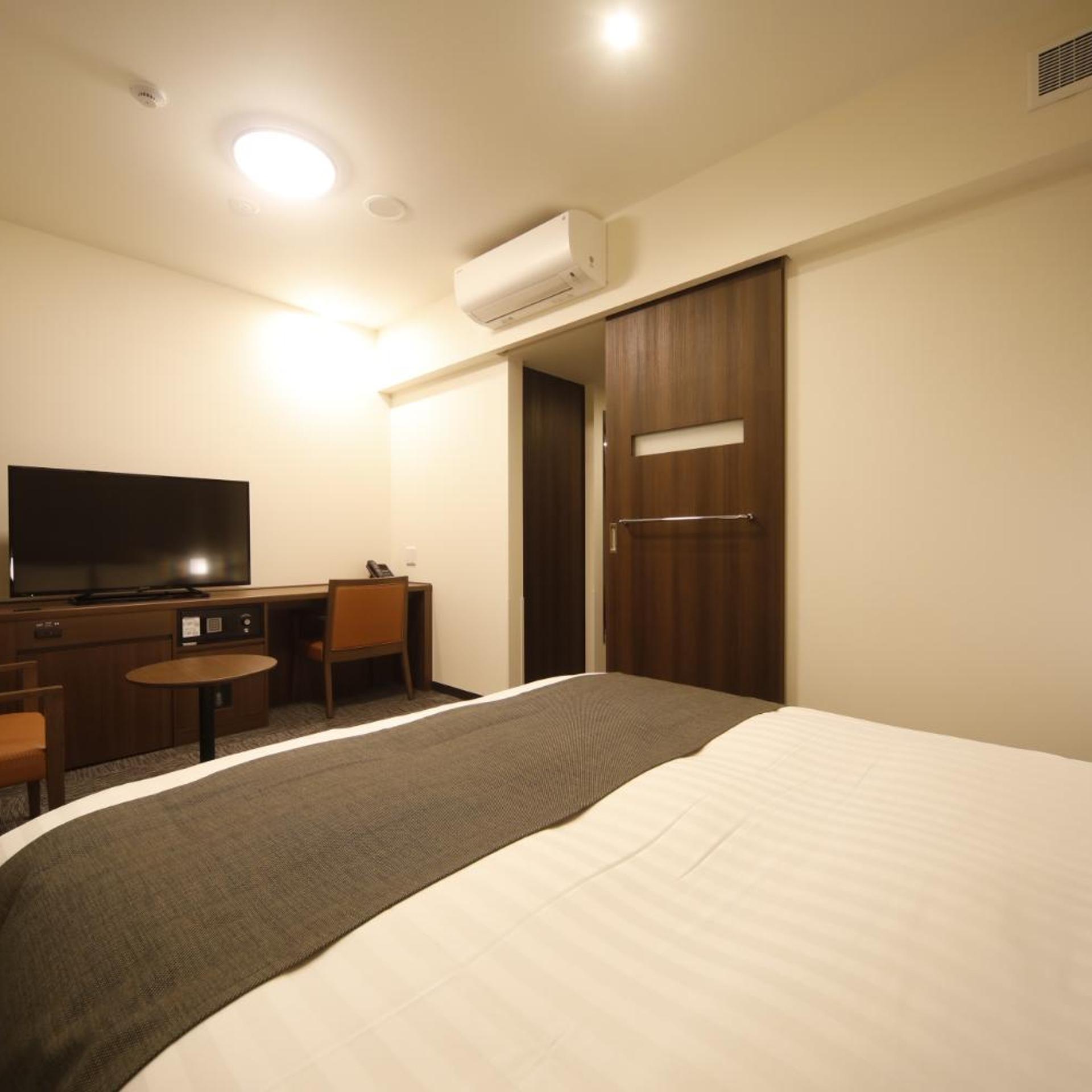 غرفة بسرير كوين مع أريكة، Dormy Inn Oita 8/9