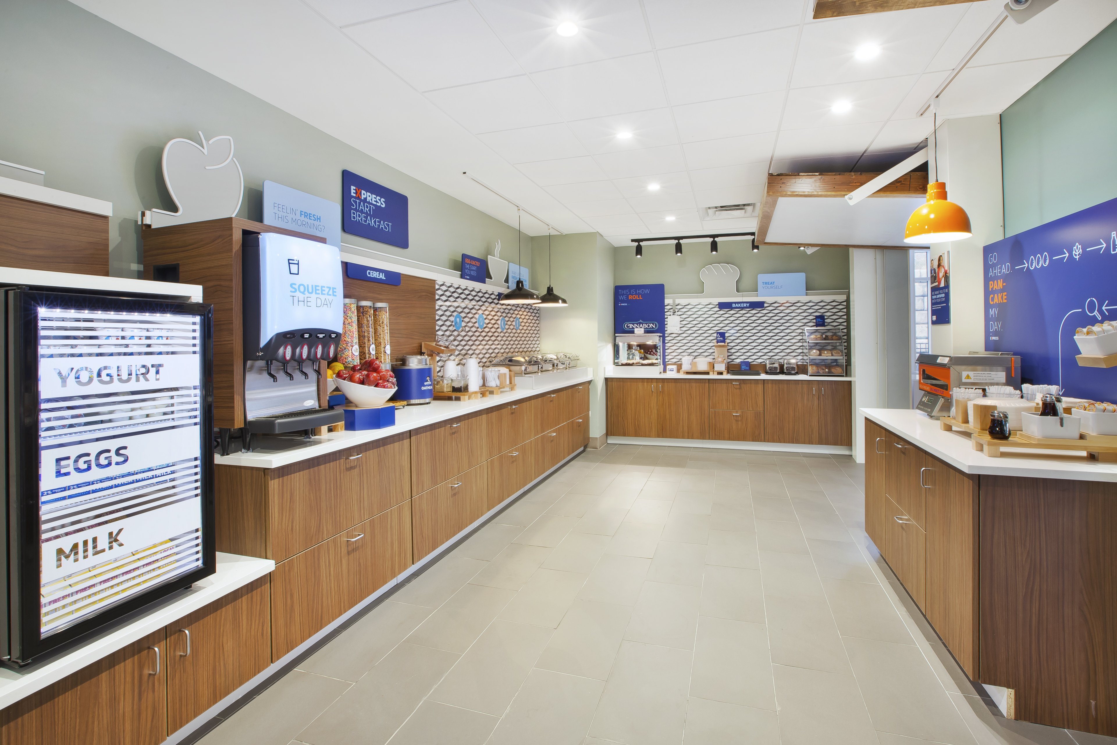 Holiday Inn Express Suites Grand Rapids Airport North 5/32