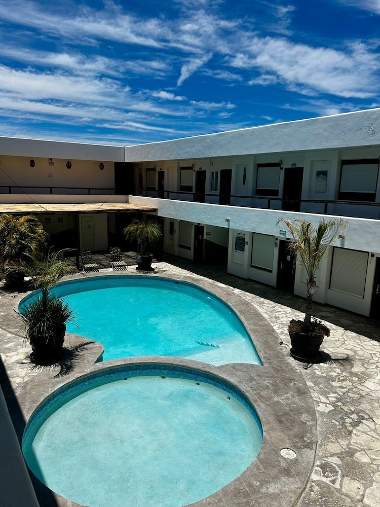 Hotel Paradise La Paz 2/49