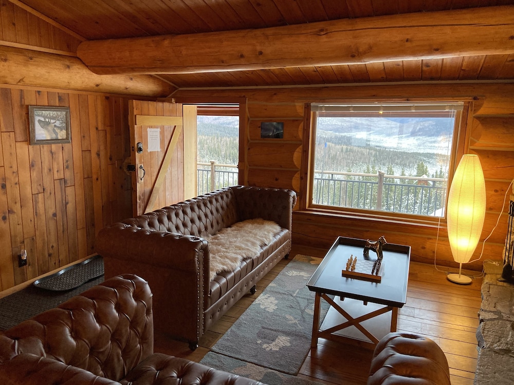 Aurora Villa 23/29