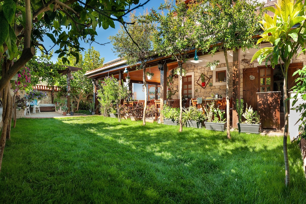 Avci Han Tas Ev Hotel - Adults Only 44/50