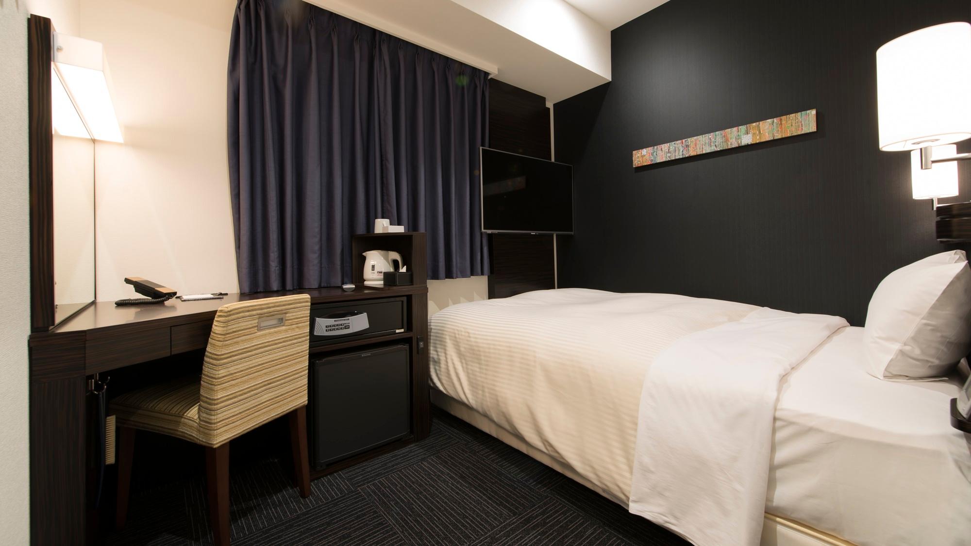 Semi Room, Theater, Deluxe, Double Bed