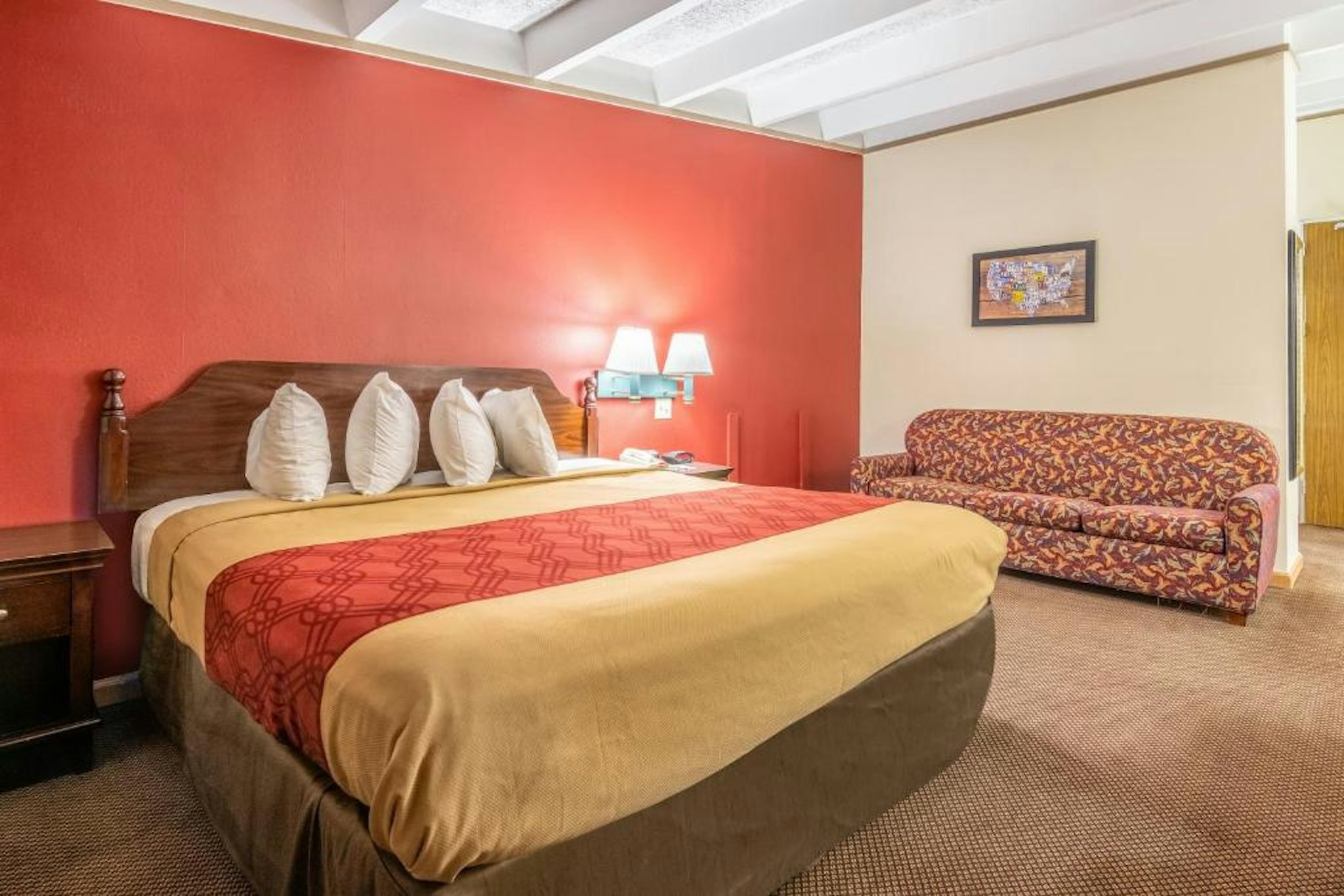 Perry Inn & Suites National Fairground I 75 11/33
