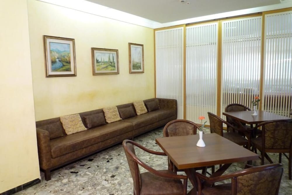 Hotel Sara 14/46