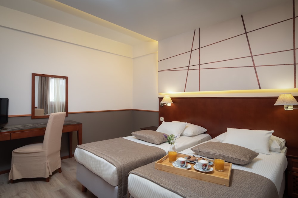 APARTHOTEL TAMARIS 47/74