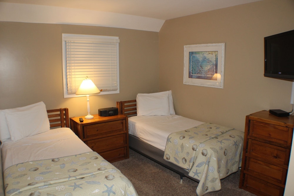 Myrtle Beach Resort by Beach Vacations 42/79