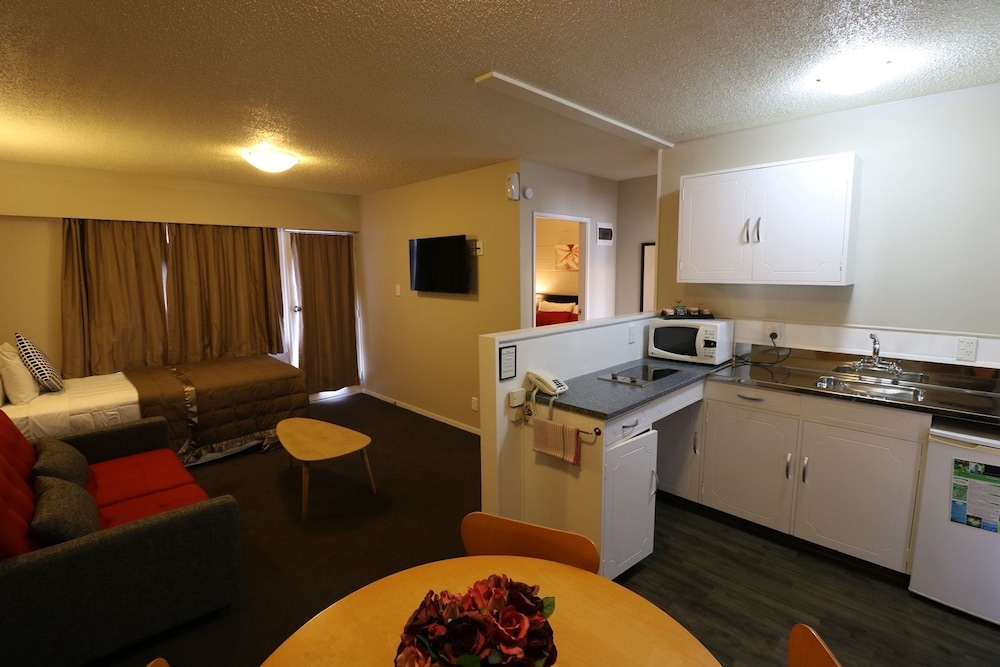 Boundary Court Motor Inn 27/50
