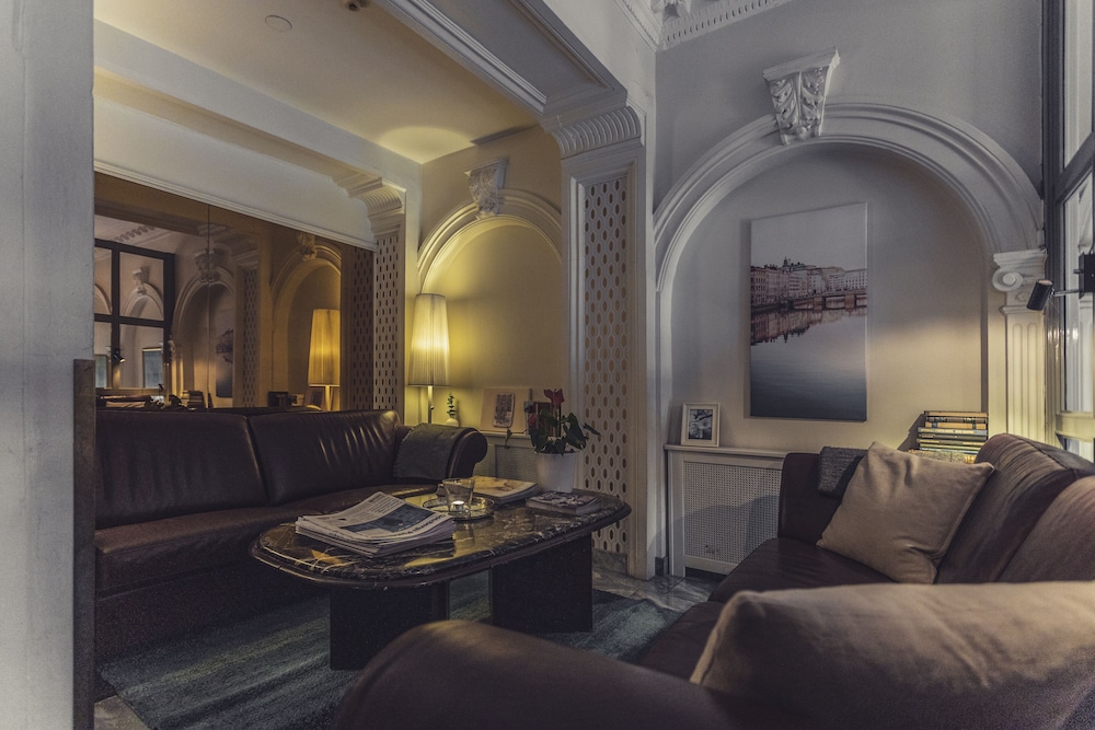 Hotel Poseidon 34/40