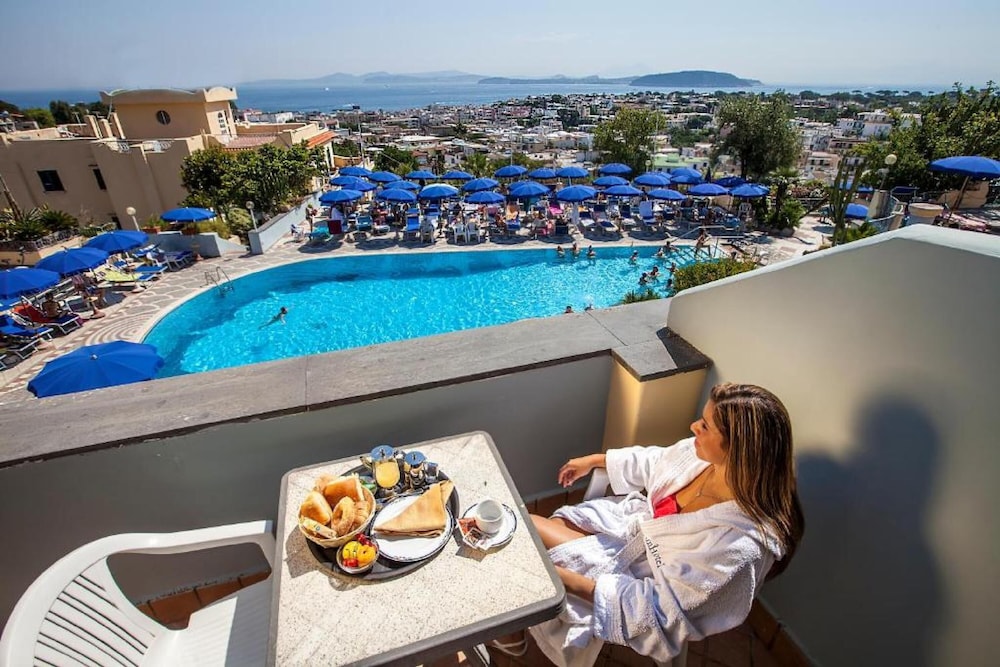 HOTEL TERME PRESIDENT 34/50