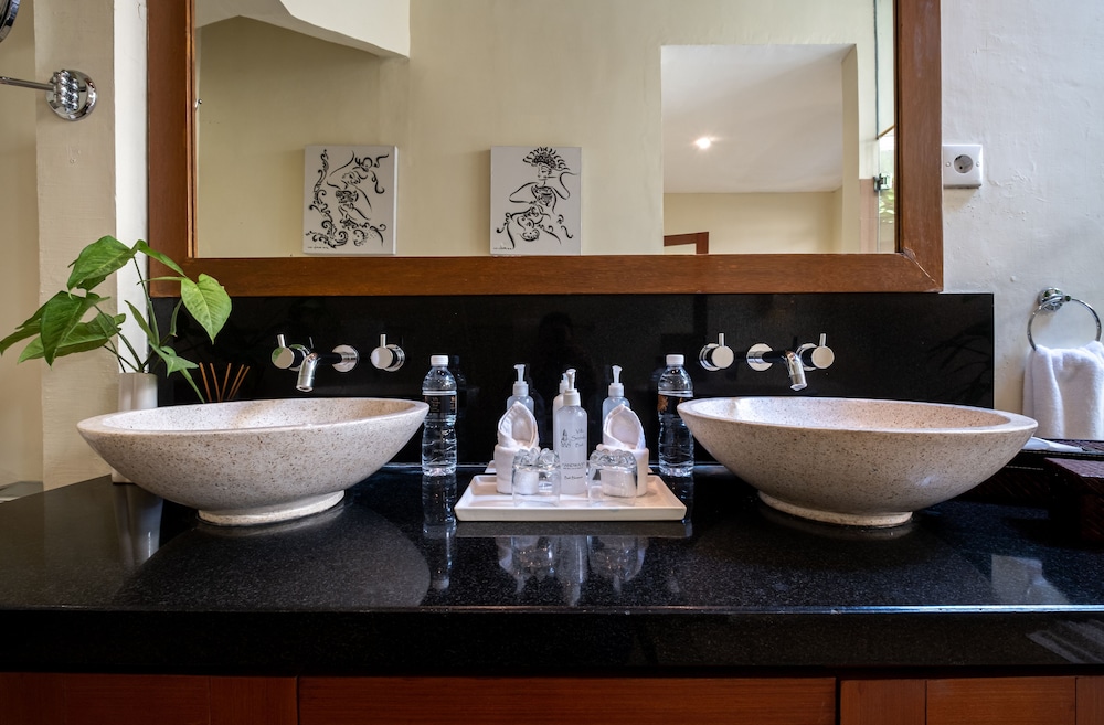 Villa Seriska Seminyak Bali 49/50