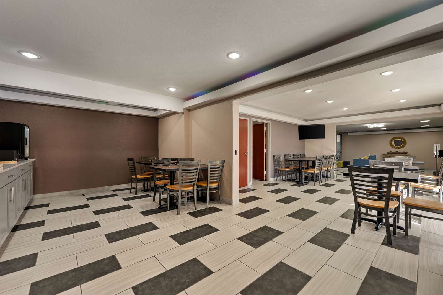 Econo Lodge Rockford Casino Area 31/37